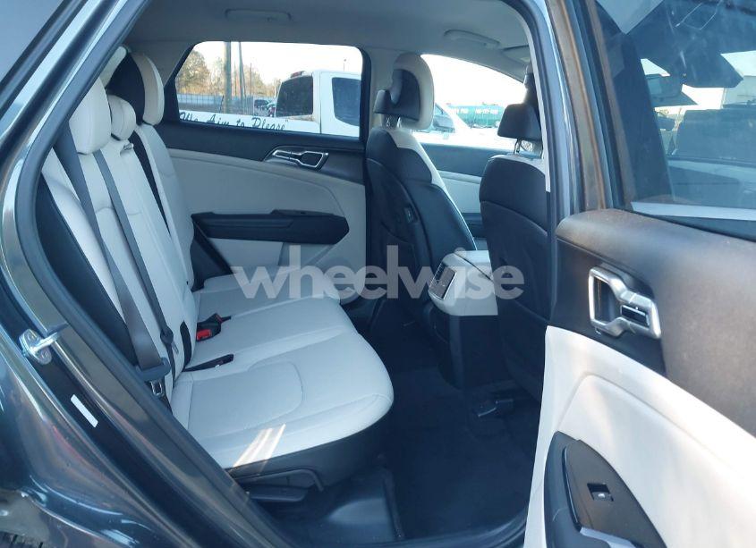 Photo 8 of 2023 Kia Sportage EX (VIN 5XYK33AF4PG075597)
