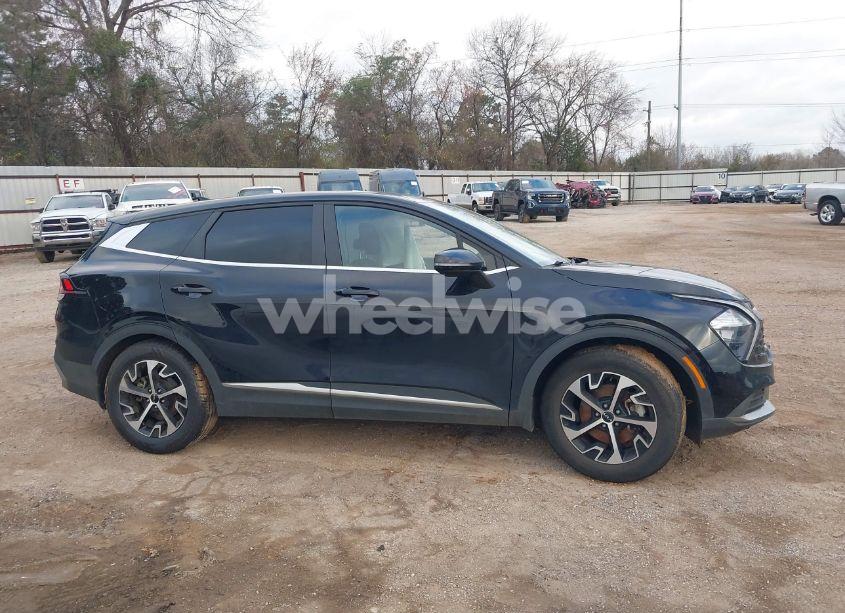 Photo 14 of 2023 Kia Sportage EX (VIN 5XYK33AF5PG061305)