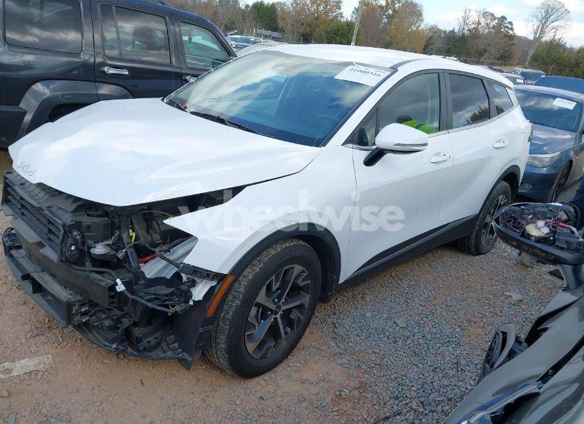 Photo 2 of 2023 Kia Sportage EX (VIN 5XYK33AF6PG074600)