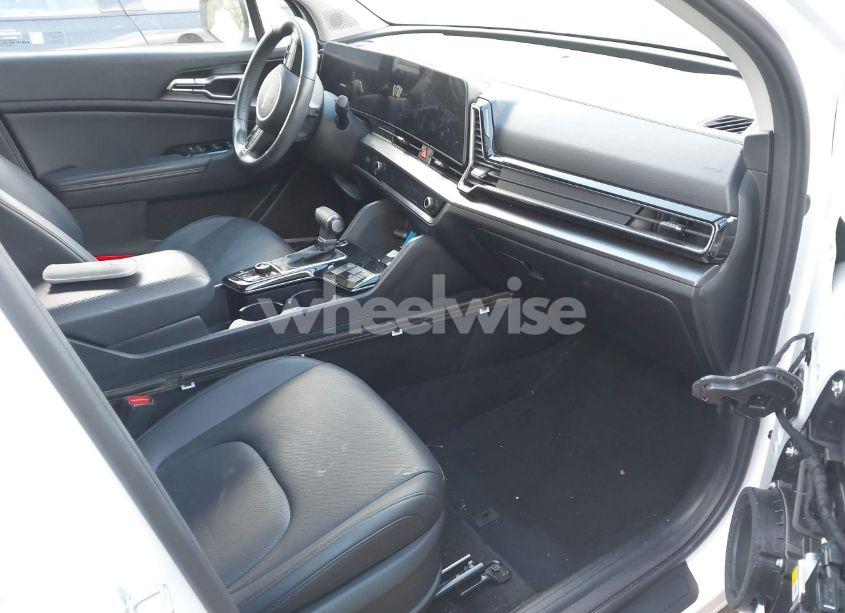 Photo 5 of 2023 Kia Sportage EX (VIN 5XYK33AF6PG074600)