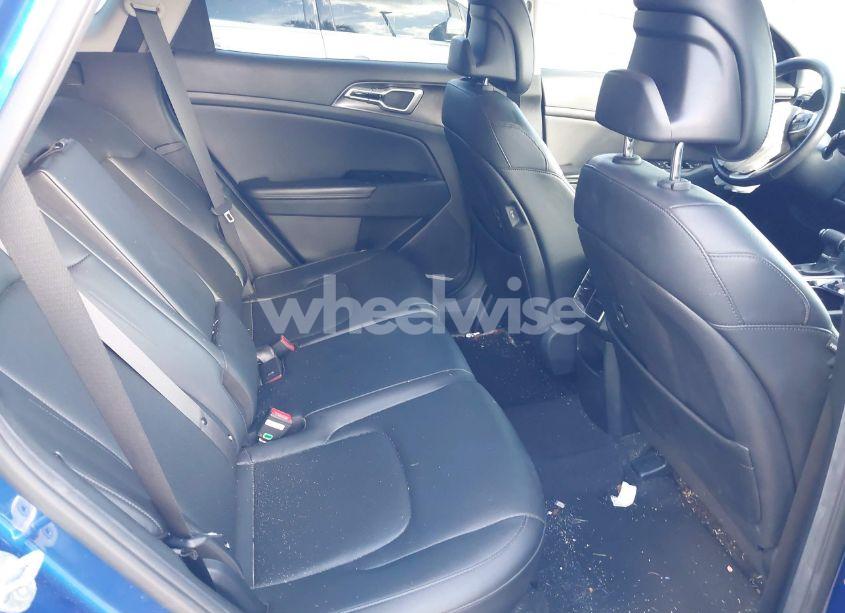 Photo 8 of 2023 Kia Sportage EX (VIN 5XYK33AF6PG085905)