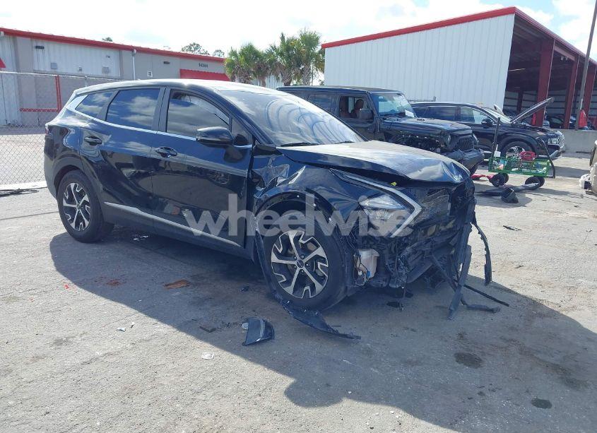 2023 Kia Sportage (VIN 5XYK33AF6PG129885) main photo