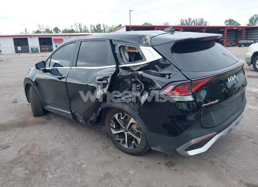 Photo 3 of 2023 Kia Sportage EX (VIN 5XYK33AF7PG001025)