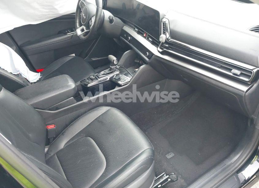 Photo 5 of 2023 Kia Sportage EX (VIN 5XYK33AF7PG001025)