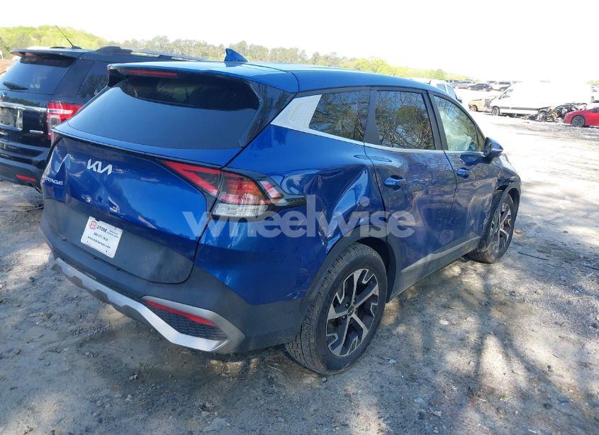 Photo 4 of 2023 Kia Sportage EX (VIN 5XYK33AF7PG009223)