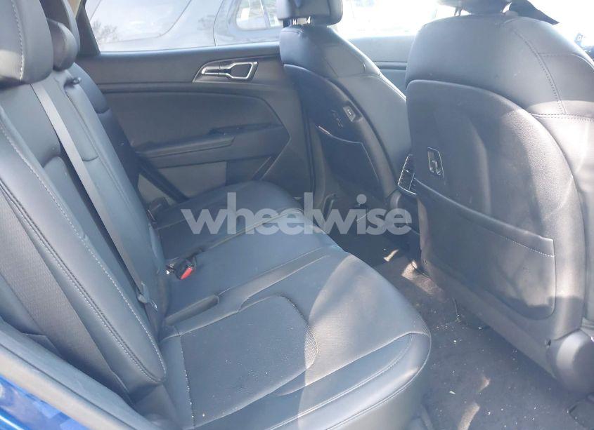Photo 8 of 2023 Kia Sportage EX (VIN 5XYK33AF7PG009223)