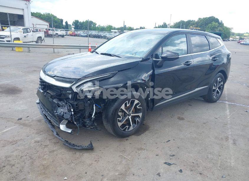 Photo 2 of 2023 Kia Sportage EX (VIN 5XYK33AF8PG128561)