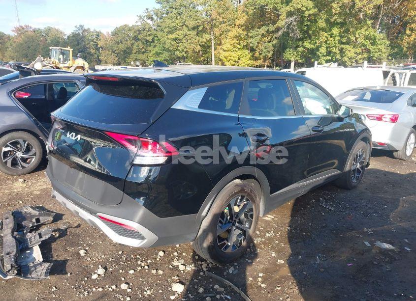 Photo 4 of 2023 Kia Sportage EX (VIN 5XYK33AF9PG076650)