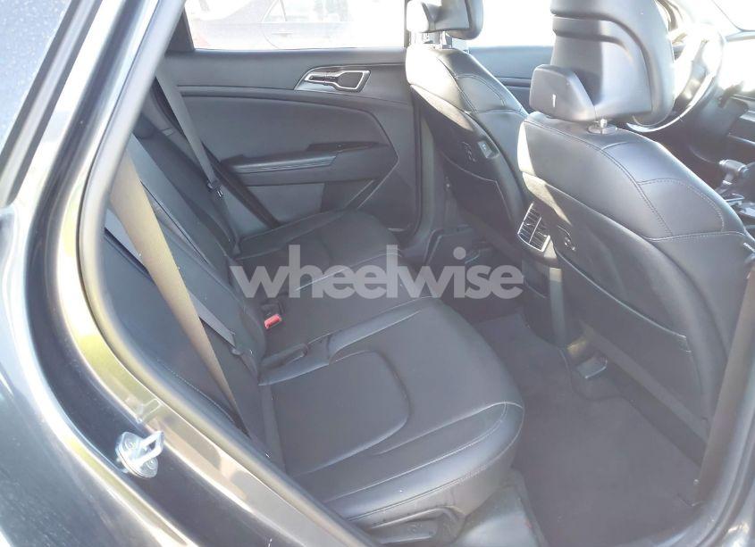 Photo 8 of 2023 Kia Sportage EX (VIN 5XYK33AF9PG083713)