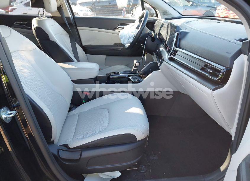 Photo 5 of 2023 Kia Sportage EX (VIN 5XYK33AF9PG091536)