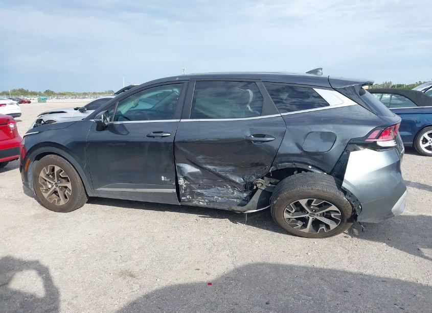 Photo 6 of 2023 Kia Sportage EX (VIN 5XYK33AF9PG113485)