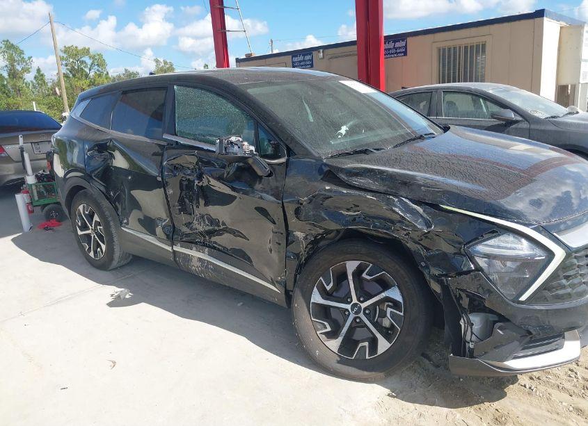 Photo 6 of 2023 Kia Sportage EX (VIN 5XYK33AFXPG091786)