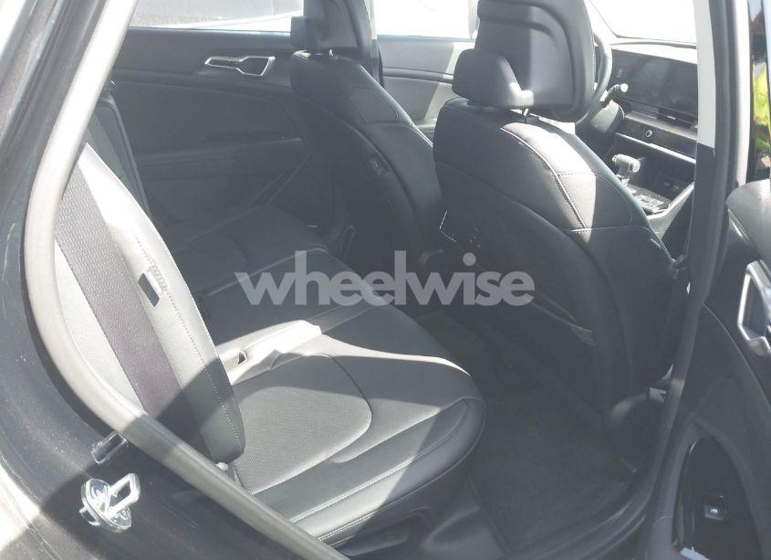 Photo 8 of 2024 Kia Sportage EX (VIN 5XYK33DF0RG212744)