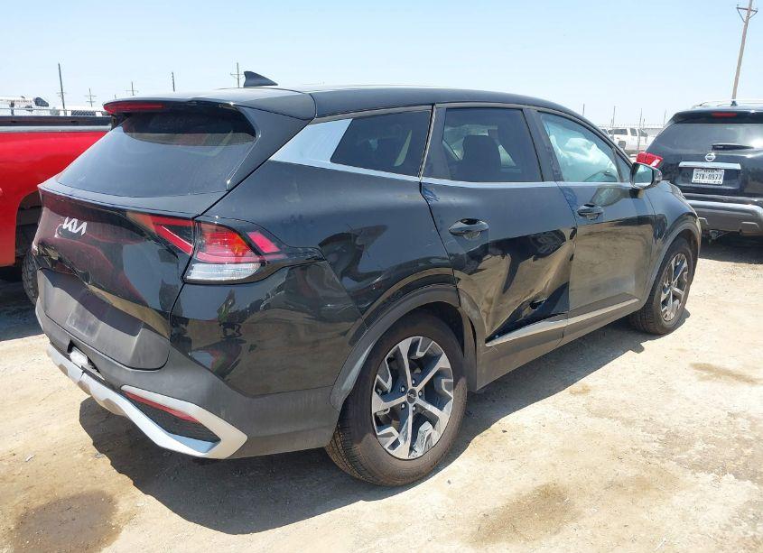 Photo 4 of 2024 Kia Sportage EX (VIN 5XYK33DF0RG216566)