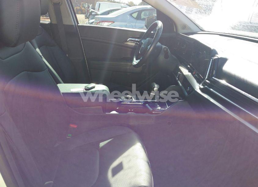 Photo 5 of 2024 Kia Sportage EX (VIN 5XYK33DF1RG151520)