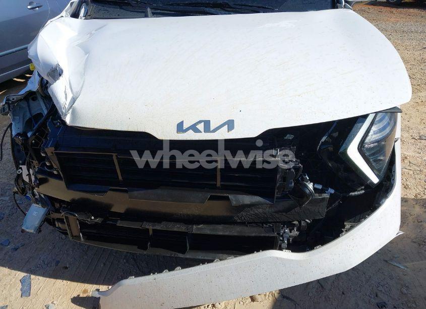 Photo 6 of 2024 Kia Sportage EX (VIN 5XYK33DF1RG151520)