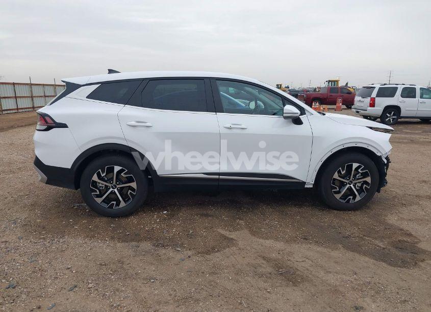Photo 14 of 2024 Kia Sportage EX (VIN 5XYK33DF2RG220585)