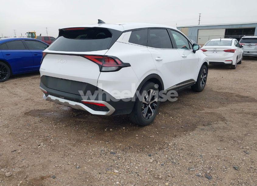 Photo 4 of 2024 Kia Sportage EX (VIN 5XYK33DF2RG220585)