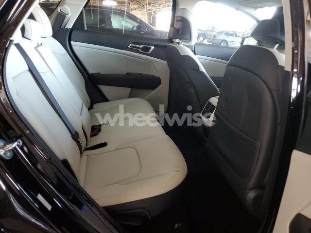 Photo 6 of 2025 KIA SPORTAGE EX (VIN 5XYK33DF2SG321289)