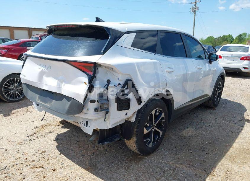 Photo 4 of 2024 Kia Sportage EX (VIN 5XYK33DF3RG163300)