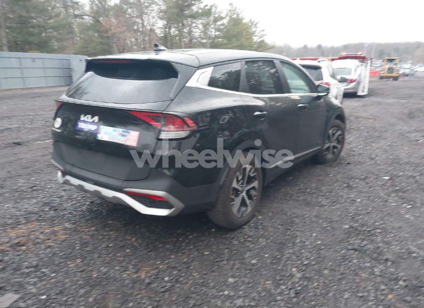 Photo 4 of 2024 Kia Sportage EX (VIN 5XYK33DF3RG194384)