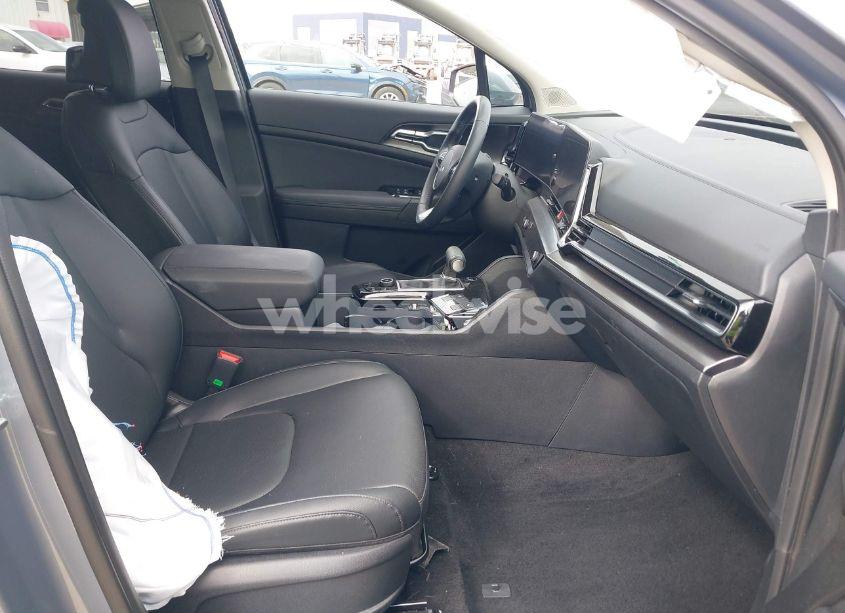 Photo 5 of 2025 Kia Sportage EX (VIN 5XYK33DF3SG254301)