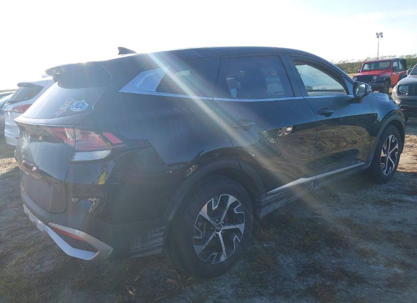 Photo 4 of 2024 Kia Sportage EX (VIN 5XYK33DF4RG146201)