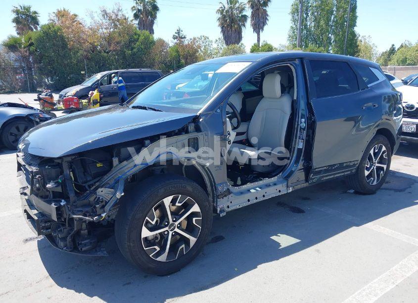 Photo 2 of 2024 Kia Sportage EX (VIN 5XYK33DF4RG161104)