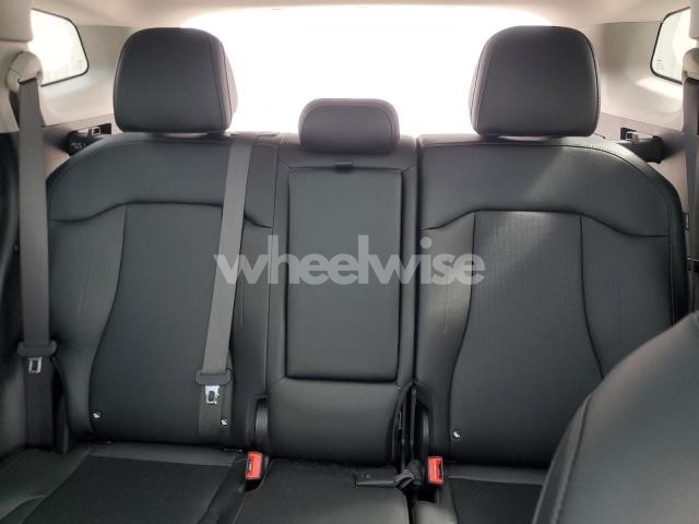 Photo 3 of 2025 KIA SPORTAGE EX (VIN 5XYK33DF5SG270547)