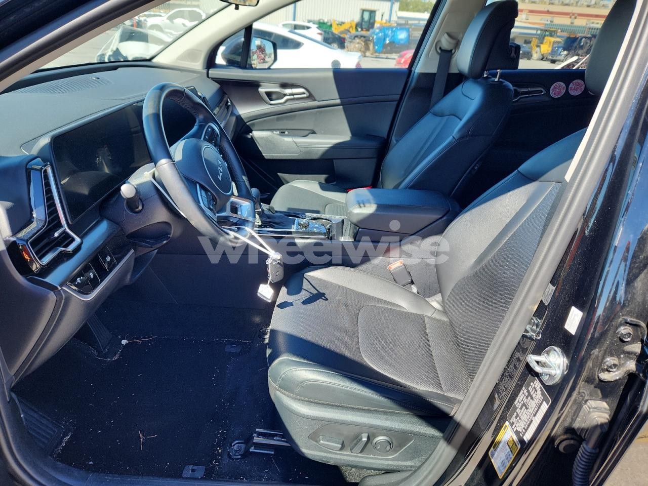 Photo 7 of 2025 KIA SPORTAGE EX (VIN 5XYK33DF5SG277434)