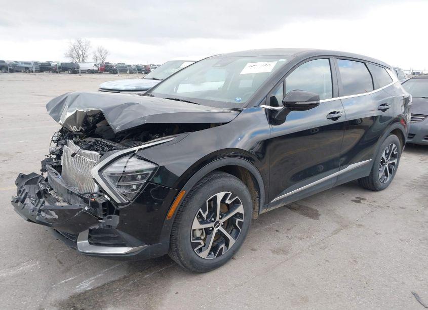 Photo 2 of 2024 Kia Sportage EX (VIN 5XYK33DF6RG163324)