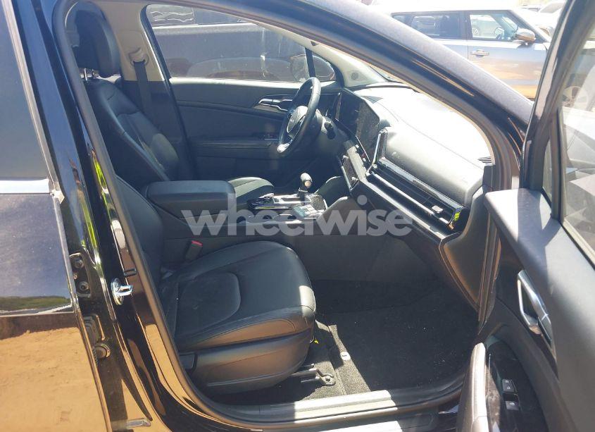 Photo 5 of 2024 Kia Sportage EX (VIN 5XYK33DF6RG190233)