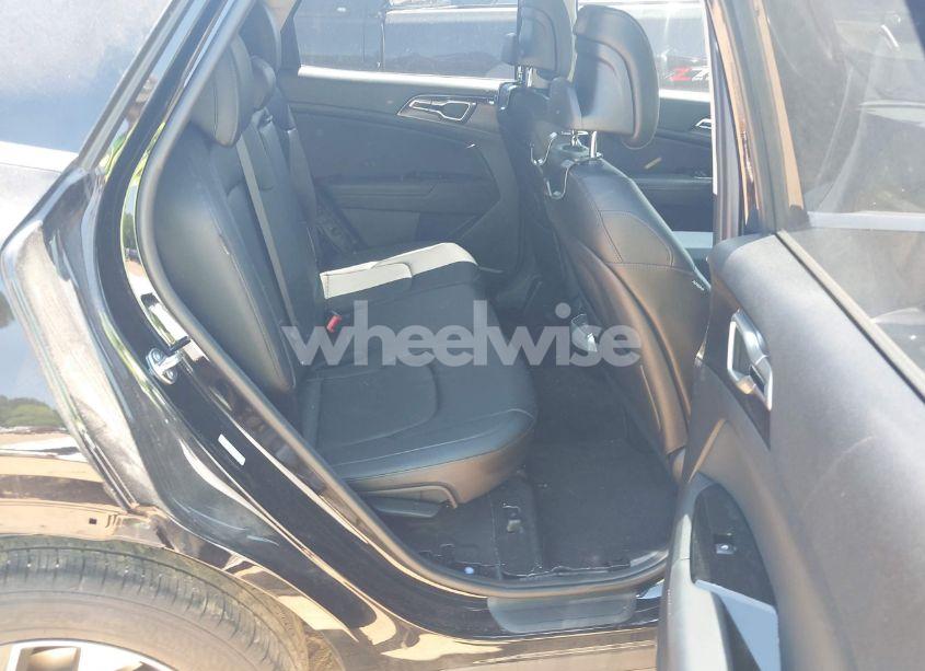 Photo 8 of 2024 Kia Sportage EX (VIN 5XYK33DF6RG190233)