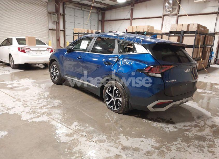 Photo 3 of 2024 Kia Sportage EX (VIN 5XYK33DF6RG206169)