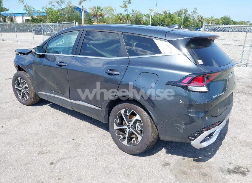 Photo 3 of 2025 Kia Sportage EX (VIN 5XYK33DF6SG238318)