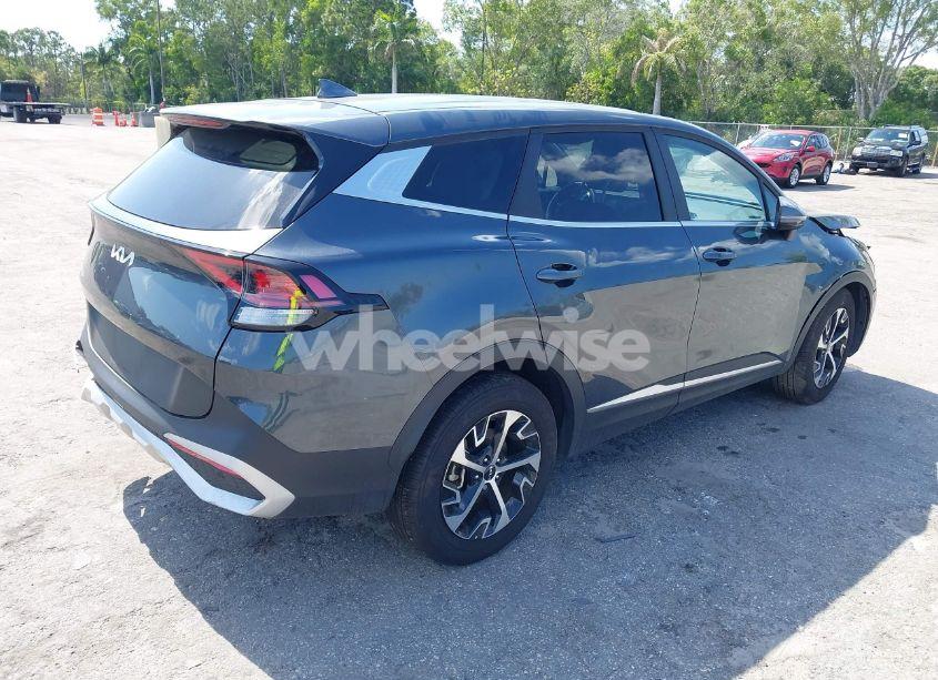 Photo 4 of 2025 Kia Sportage EX (VIN 5XYK33DF6SG238318)