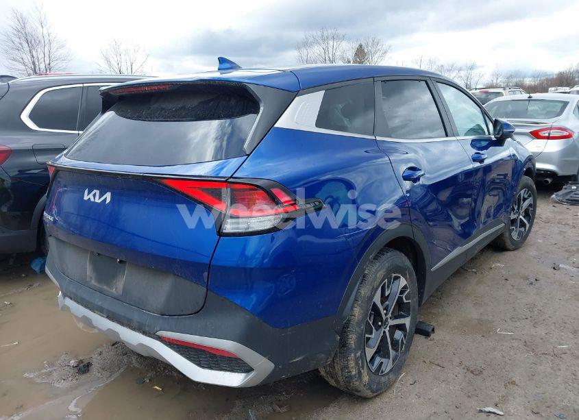 Photo 4 of 2024 Kia Sportage EX (VIN 5XYK33DF7RG172145)