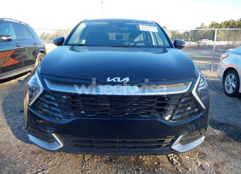 Photo 12 of 2024 Kia Sportage (VIN 5XYK33DF7RG185574)