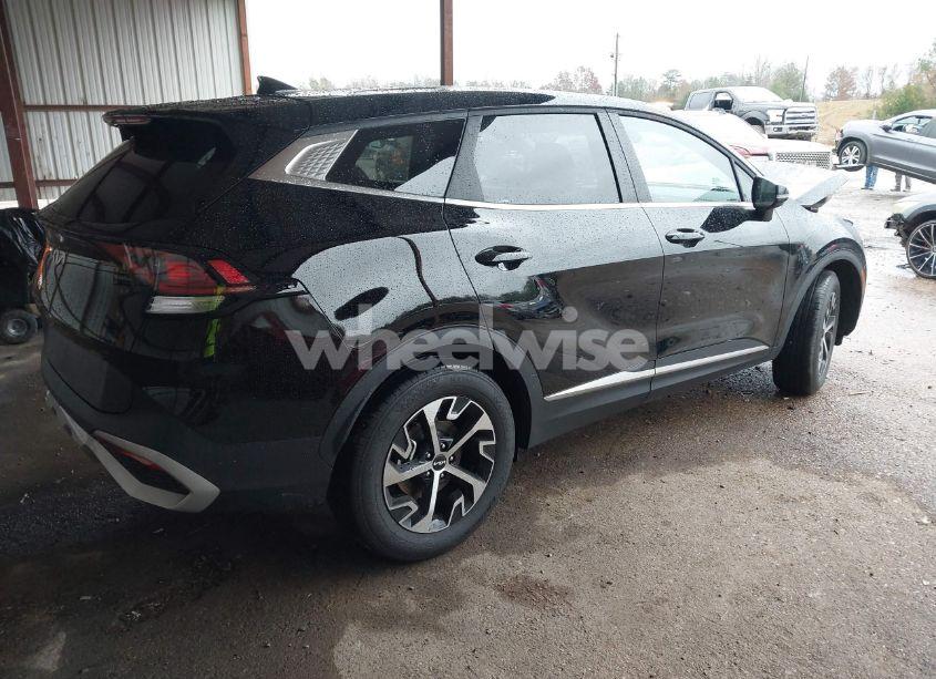 Photo 4 of 2025 Kia Sportage EX (VIN 5XYK33DF7SG262854)