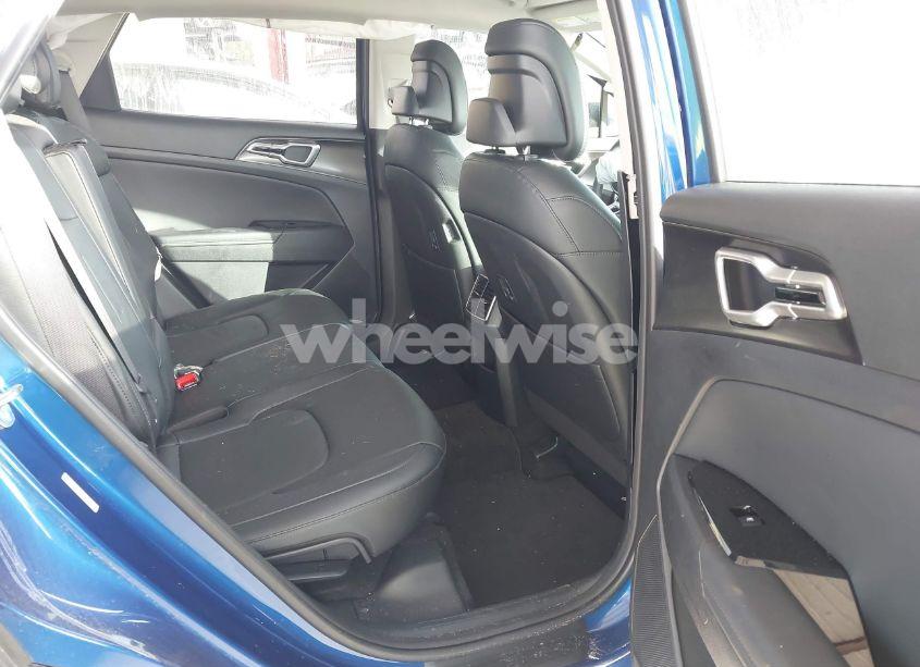 Photo 8 of 2024 Kia Sportage EX (VIN 5XYK33DF8RG220431)