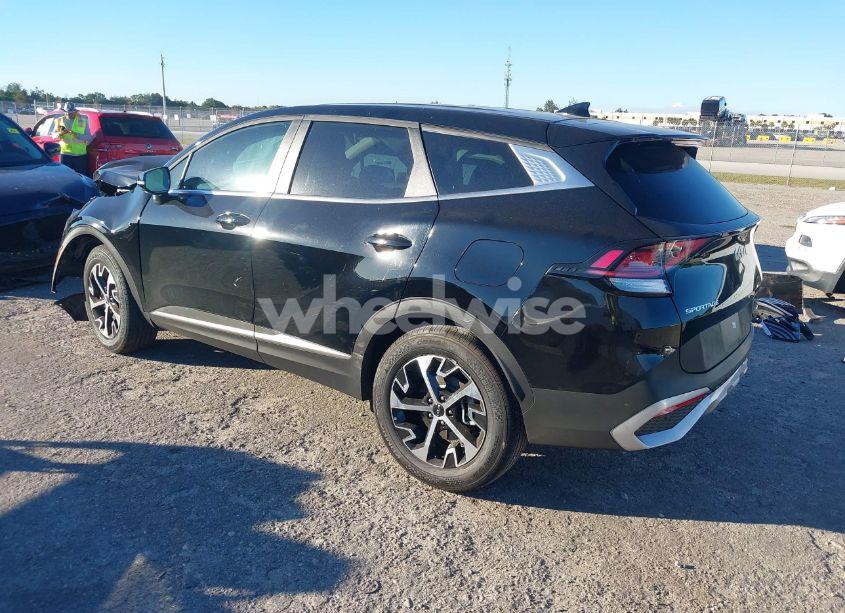 Photo 3 of 2025 Kia Sportage EX (VIN 5XYK33DF9SG256716)