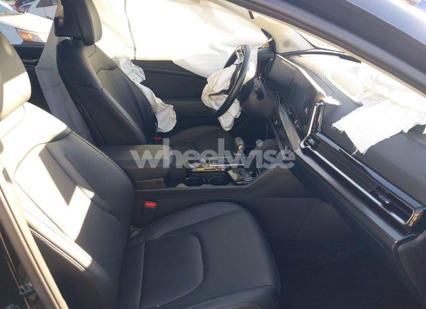 Photo 5 of 2025 Kia Sportage EX (VIN 5XYK33DF9SG256716)