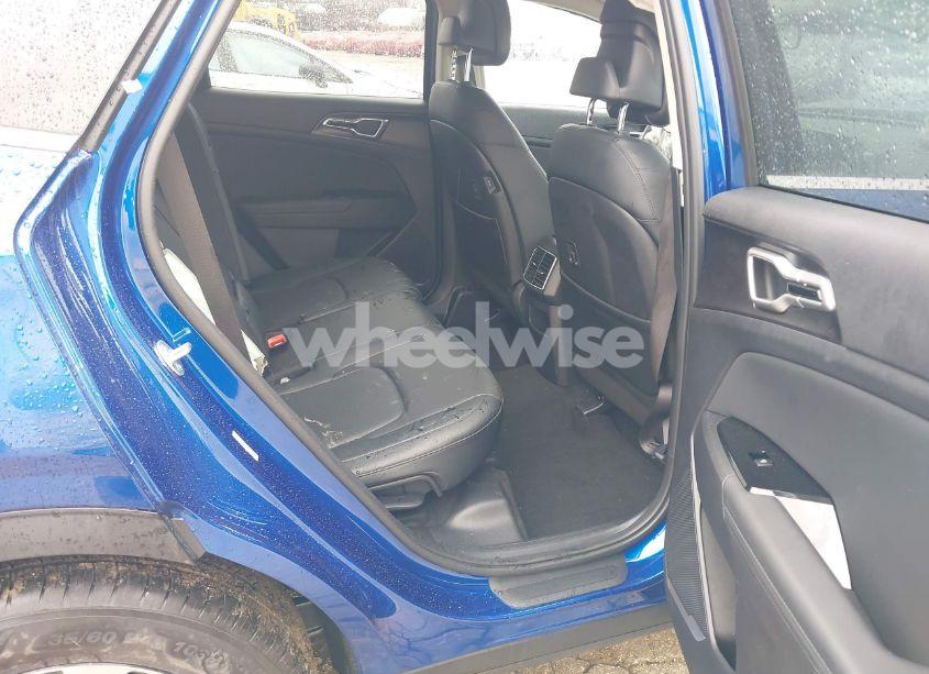 Photo 8 of 2025 Kia Sportage EX (VIN 5XYK33DF9SG295953)