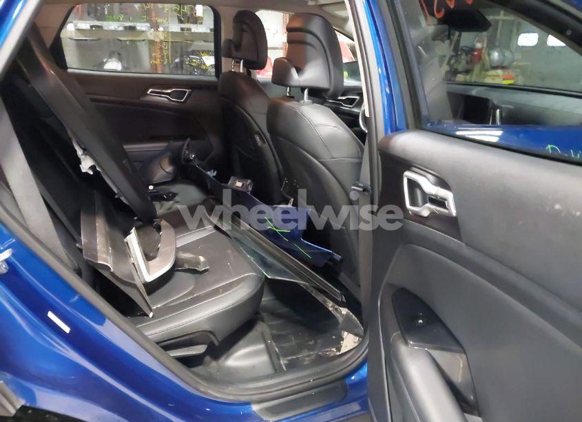 Photo 8 of 2023 Kia Sportage EX (VIN 5XYK3CAF1PG010710)