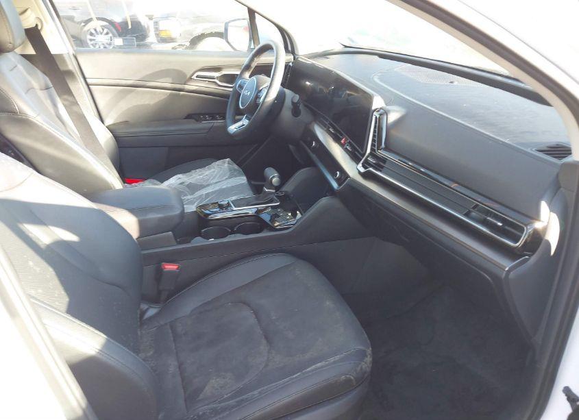 Photo 5 of 2023 Kia Sportage EX (VIN 5XYK3CAF1PG109978)