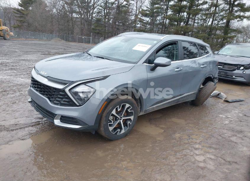 Photo 2 of 2023 Kia Sportage EX (VIN 5XYK3CAF1PG123038)