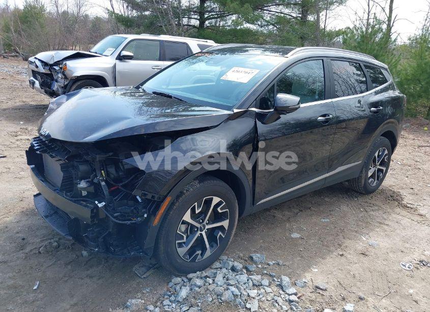 Photo 2 of 2023 Kia Sportage EX (VIN 5XYK3CAF5PG129408)