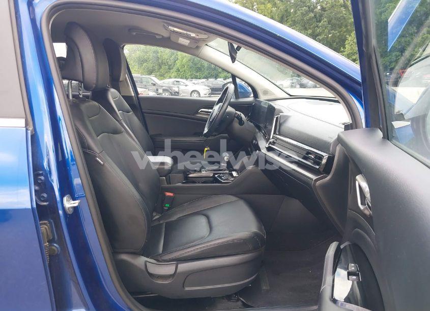 Photo 5 of 2023 Kia Sportage EX (VIN 5XYK3CAF6PG076881)