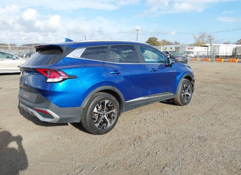 Photo 4 of 2023 Kia Sportage EX (VIN 5XYK3CAF7PG031187)