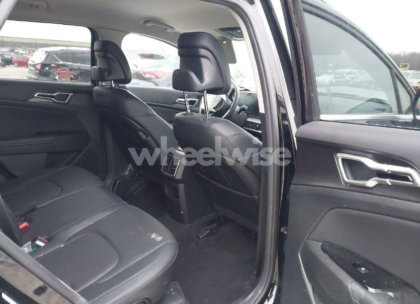 Photo 8 of 2023 Kia Sportage EX (VIN 5XYK3CAF8PG128558)